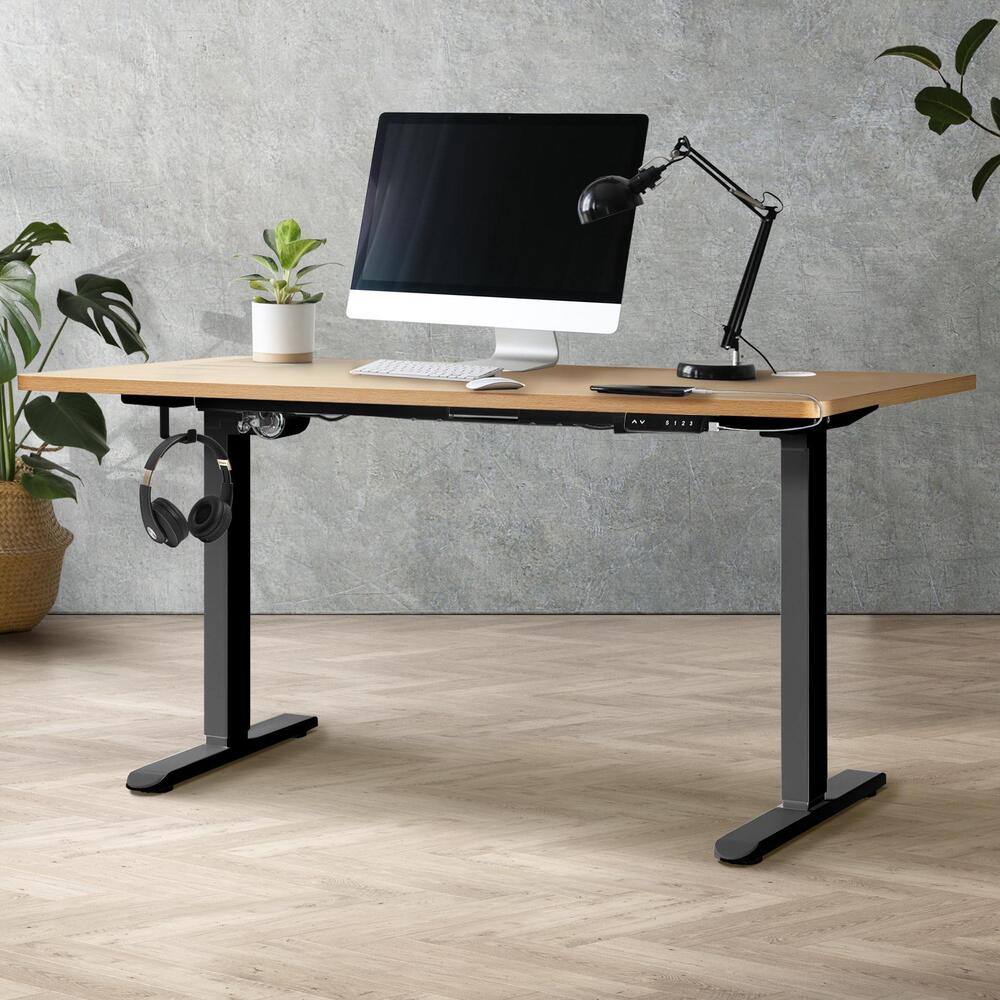 150cm Motorized Adjustable Standing Desk Black and Oak