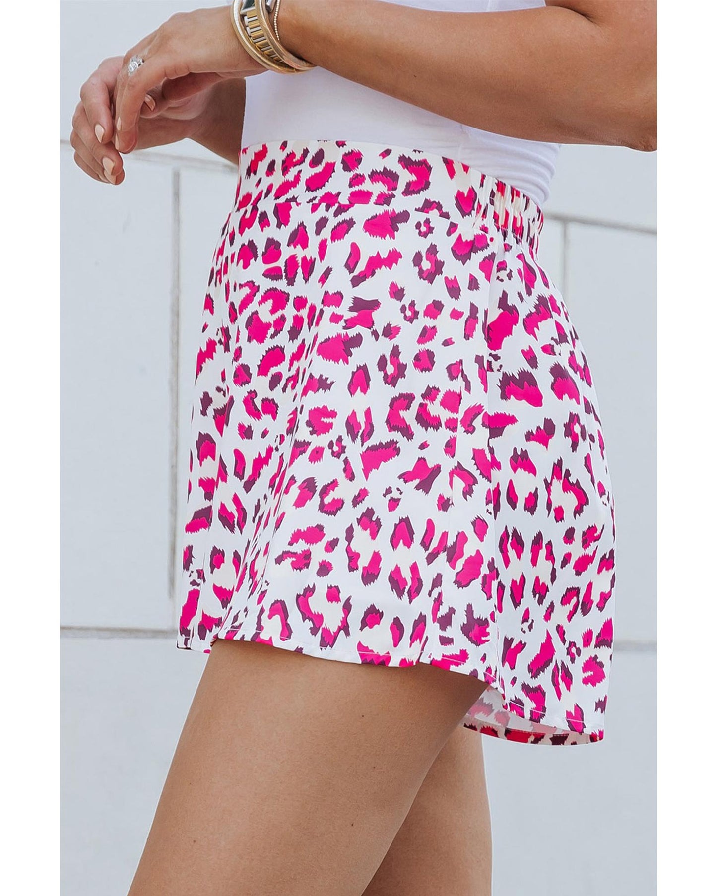 Azura Exchange Leopard Print Flutter Shorts - L