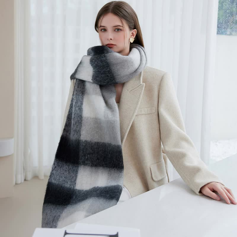 Winter Luxe Warm Oversized Scarf-Cozy Thick Plaid Wrap, European Chic Style(Dark blue plaid)