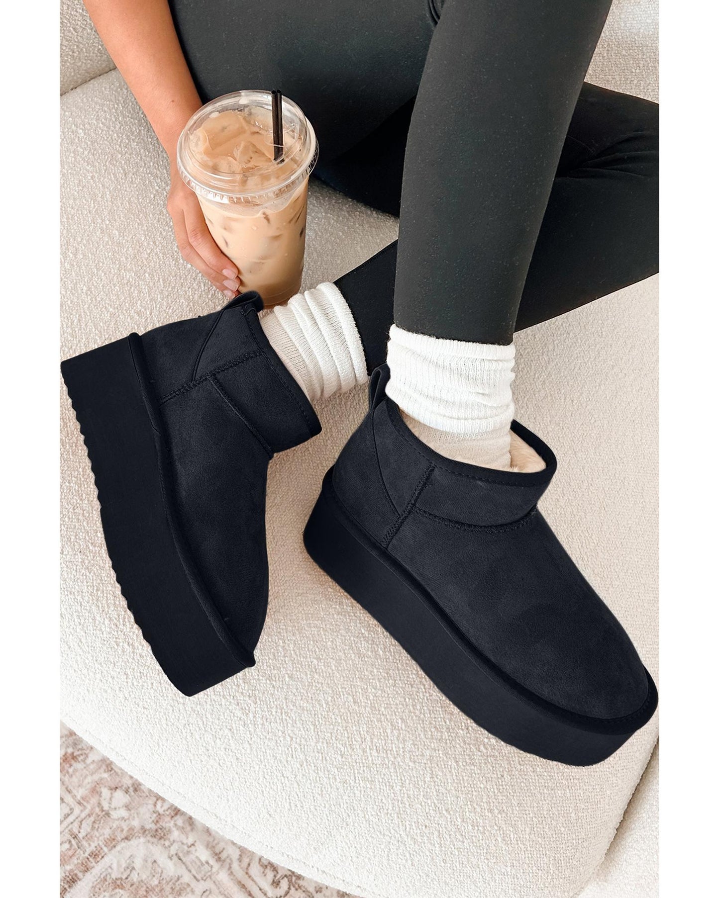 Black Faux Fur Lined Suede Ankle Snow Boots - 41 EU