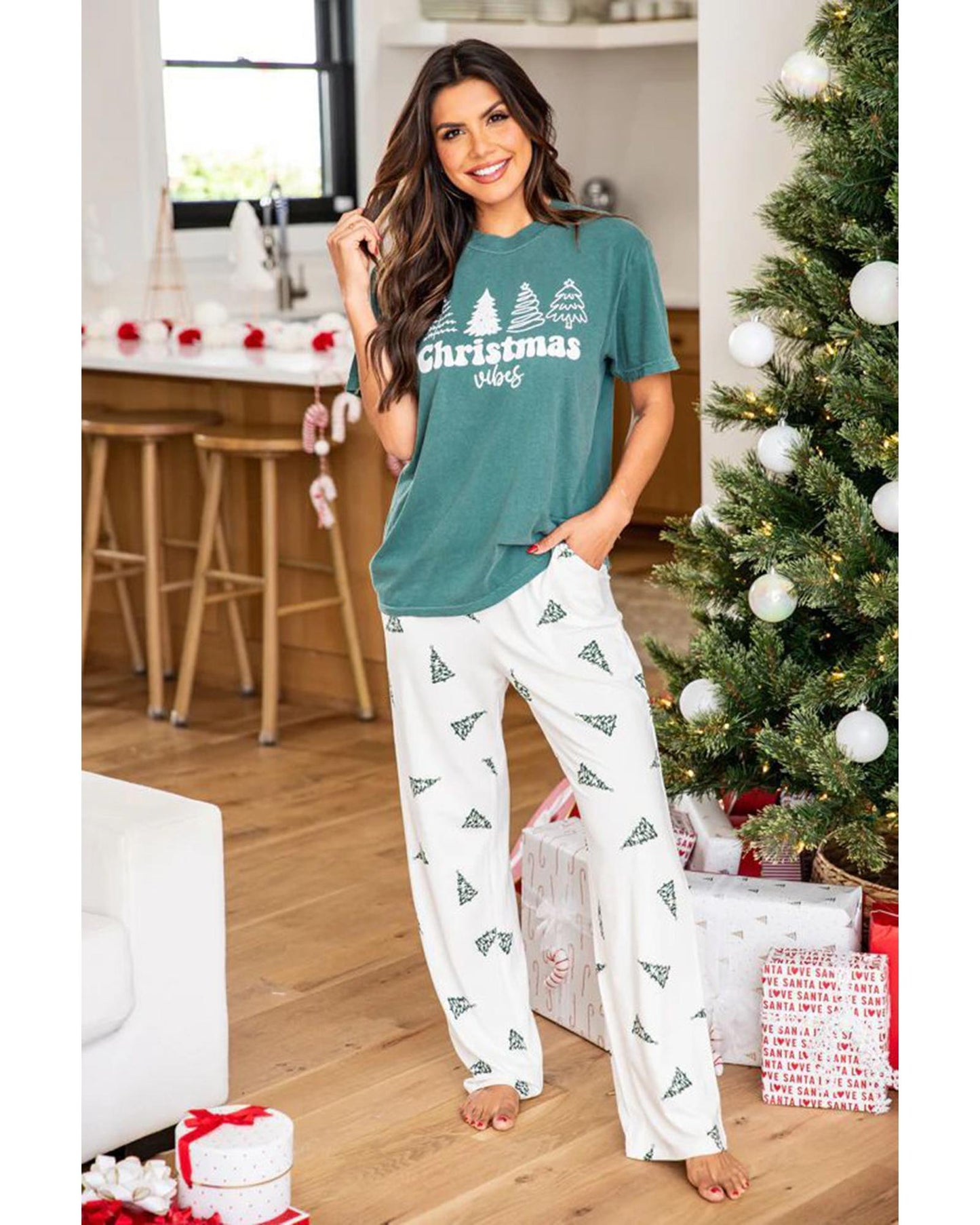 Skobeloff Christmas Tree Print Tee and Pants Lounge Set - L
