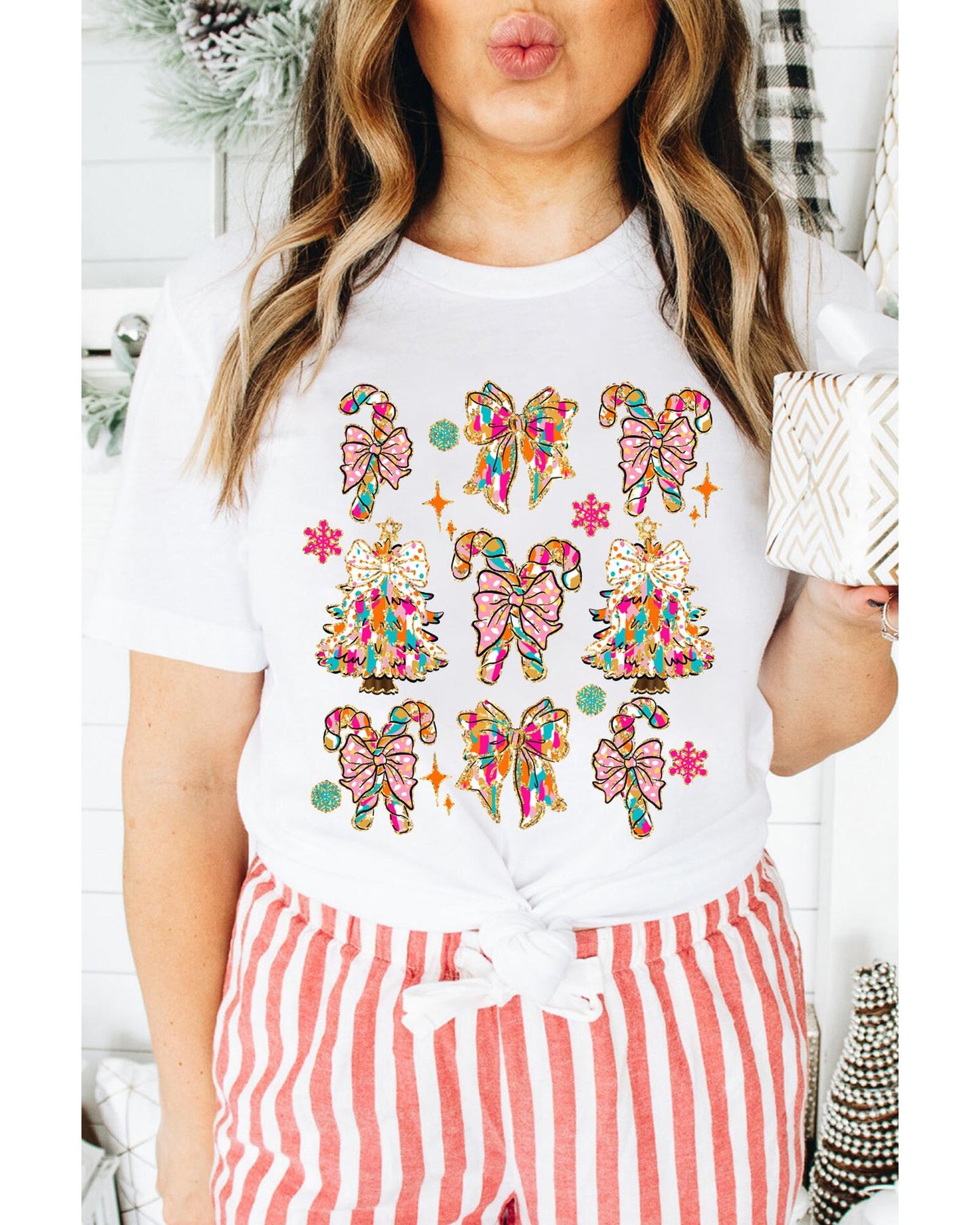 White Christmas Tree Bow Knot Print Round Neck T Shirt - M