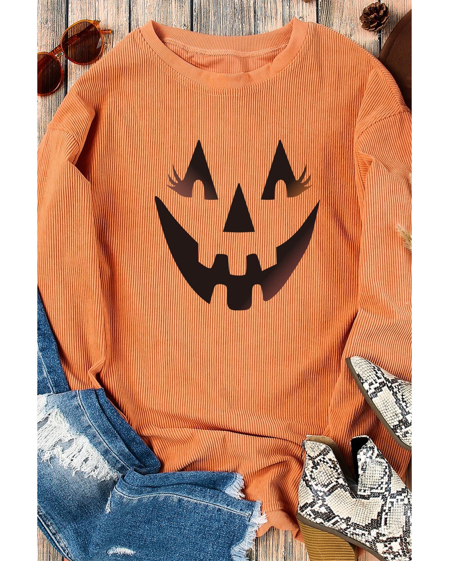 Azura Exchange Pumpkin Smile Face Graphic Sweatshirt - M