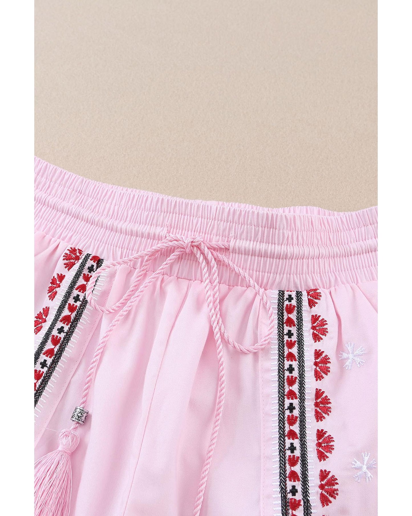 Azura Exchange Embroidered Floral Tasseled Shorts - L