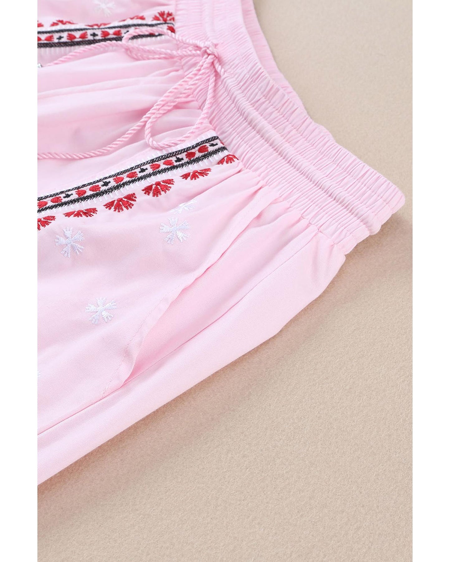 Azura Exchange Embroidered Floral Tasseled Shorts - M