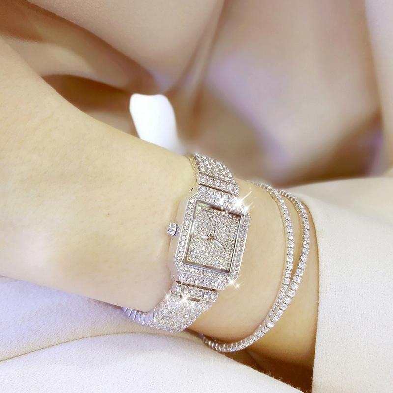 Women Diamond Chain Watch - Elegant and Timeless - Rose Gold