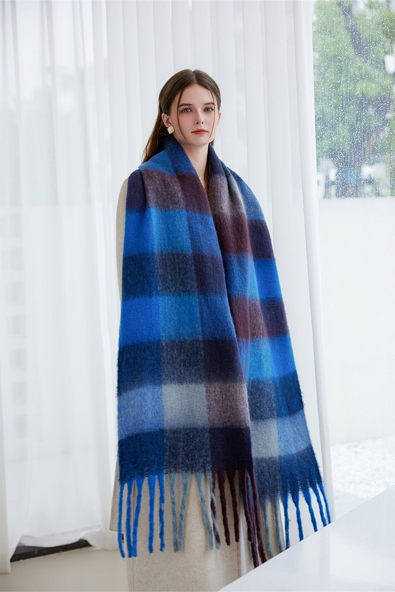Winter Luxe Warm Oversized Scarf-Cozy Thick Plaid Wrap, European Chic Style(Dark blue plaid)