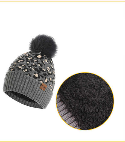 Dark Grey Women's 3-Piece Winter Knit Set - Leopard Print Plush Lined Beanie Hat, Scarf & Touchscreen Gloves